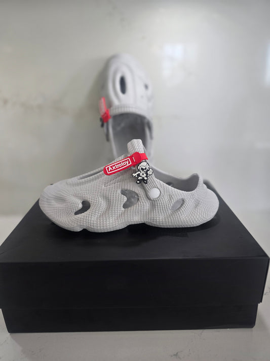 LunarWalks Axtrotoy Clog