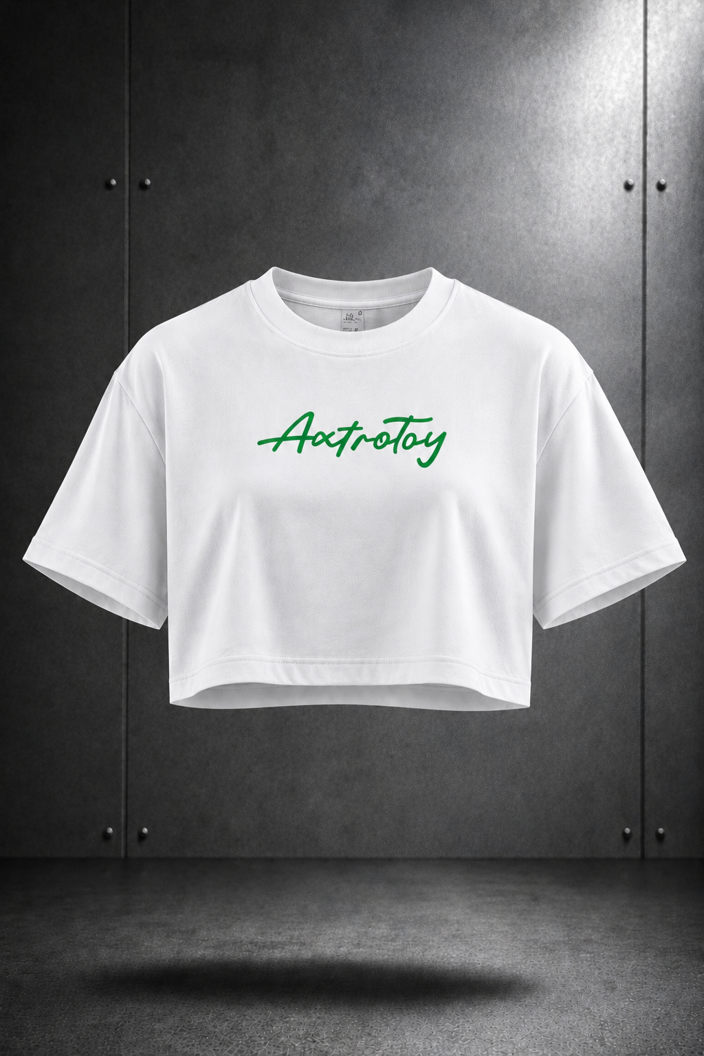 Crop Top Axtrotoy in Cursive