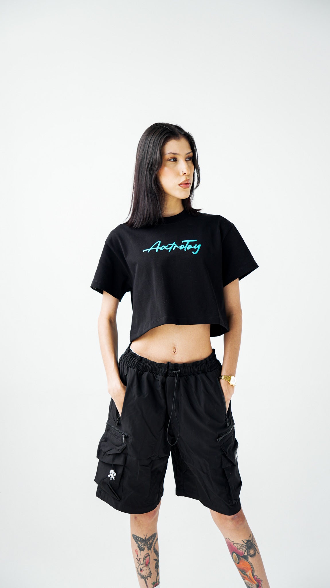 Crop Top Axtrotoy in Cursive