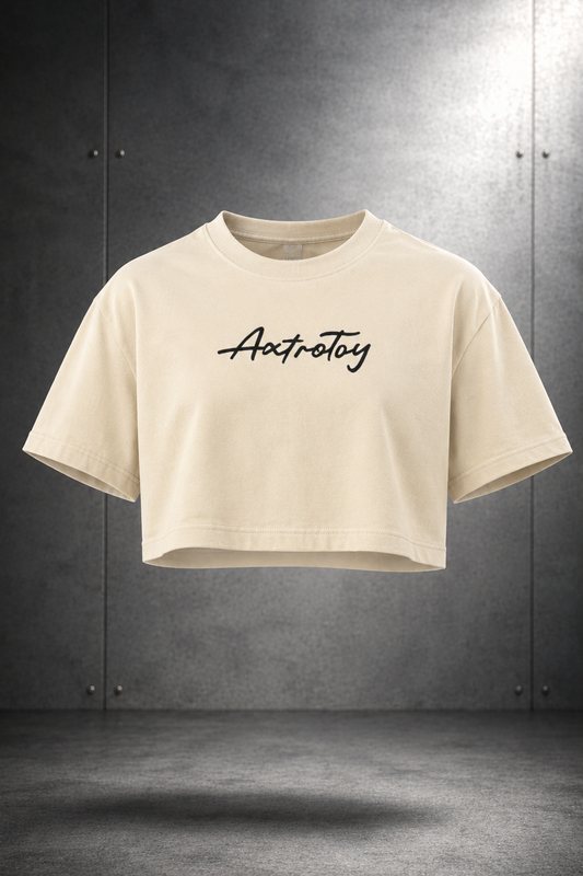 Crop Top Axtrotoy in Cursive