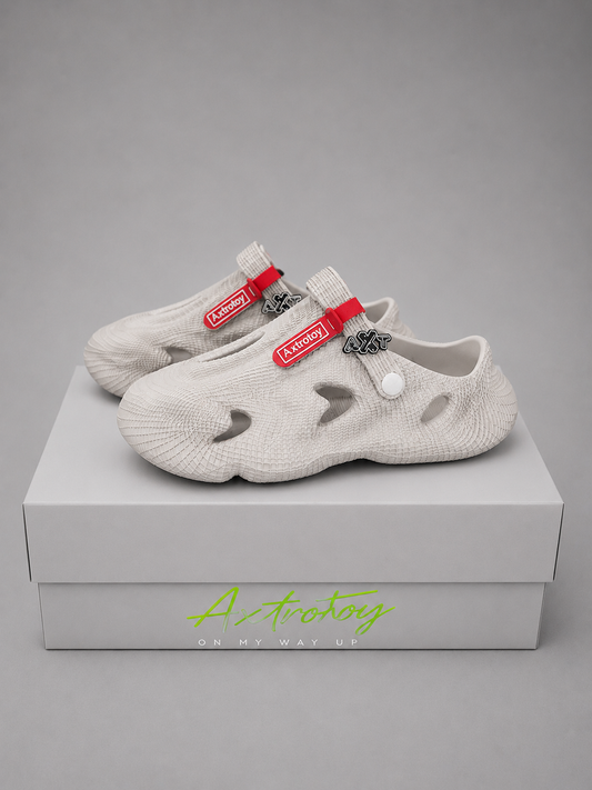 LunarWalks Axtrotoy Clog